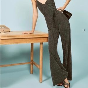 Reformation Koda jumpsuit gold sparkle XS. Never been worn